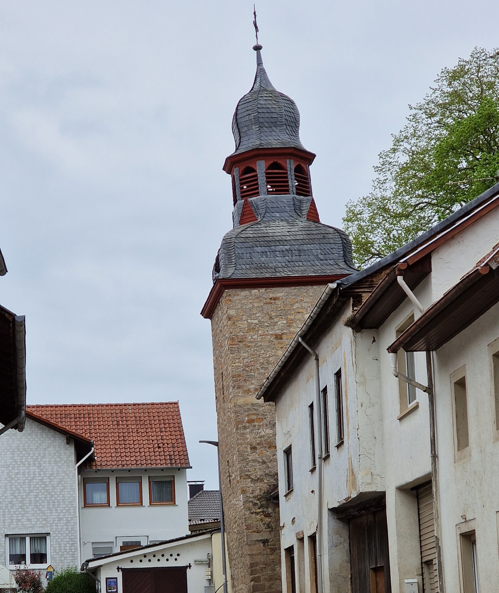 Schild zum Schiefsten Turm der Welt